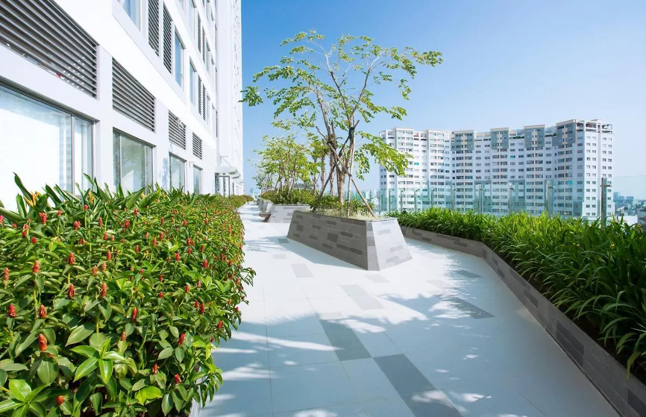 Oui! Oui! Saigon Apartment - Rivergate Residence Ho Chi Minh City