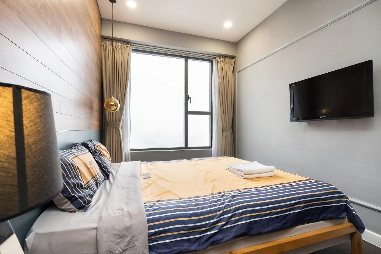Oui! Oui! Saigon Apartment - Rivergate Residence Ho Chi Minh City